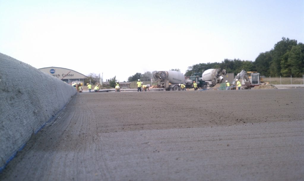 Concrete contractor Dayton, Toledo, Cleveland, Columbus Ohio, Pennsylvania, West Virginia we can save you time and money with our newest technology laser screed and riding power trowels.