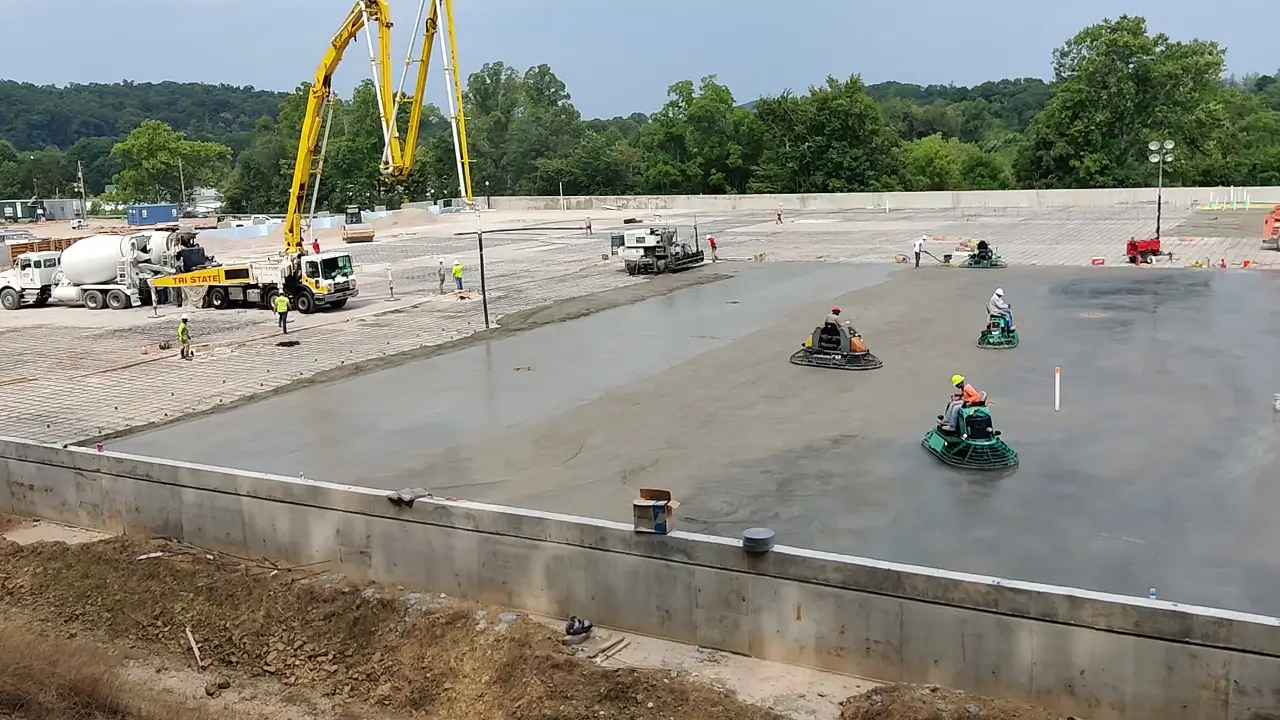 Pepsi distribution center warehouse concrete floor poured by Yoder Laser Concrete in Ohio